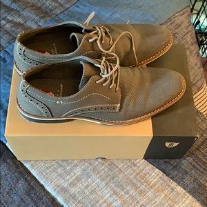 Mens dress shoes wore twice